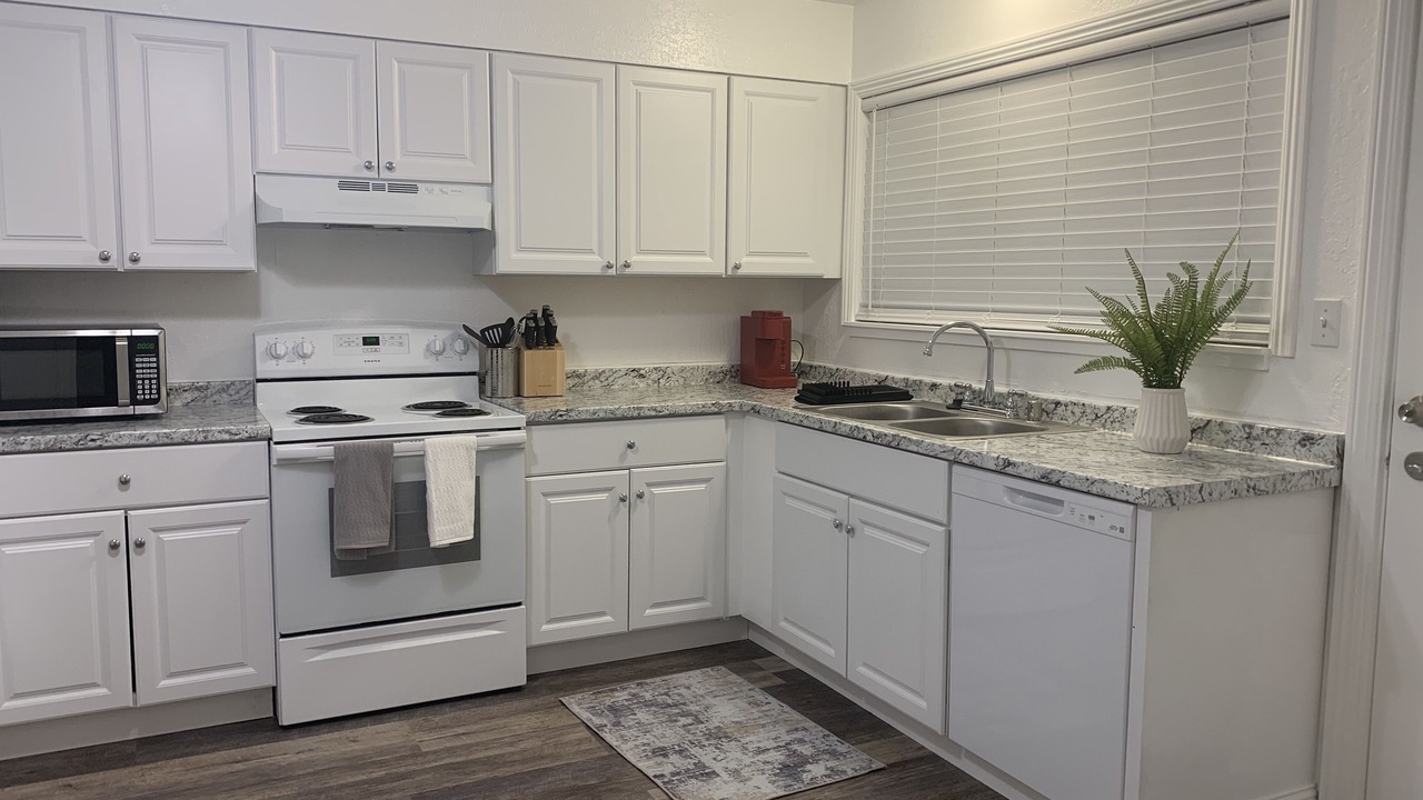 Photo of Kitchen in Midtown