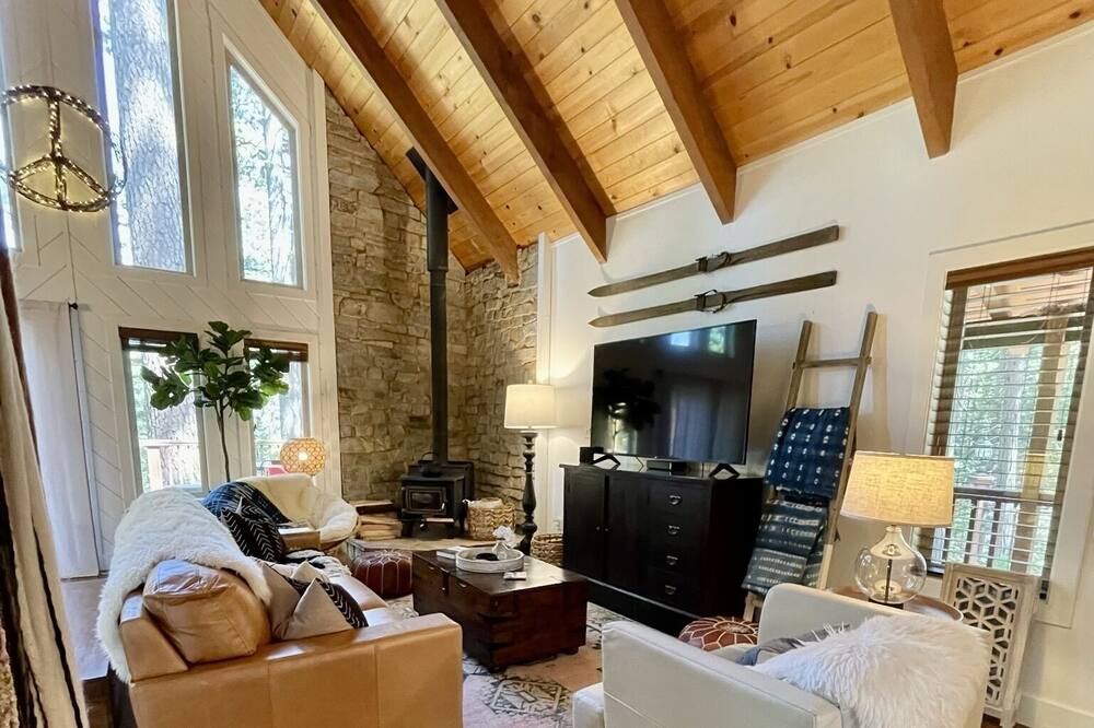 Photo of Livingroom in Arnold