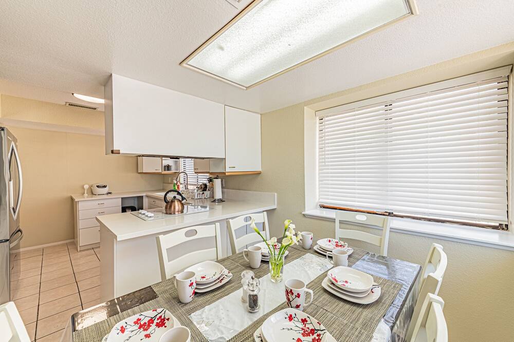 Photo of Kitchen in Rancho Oakey