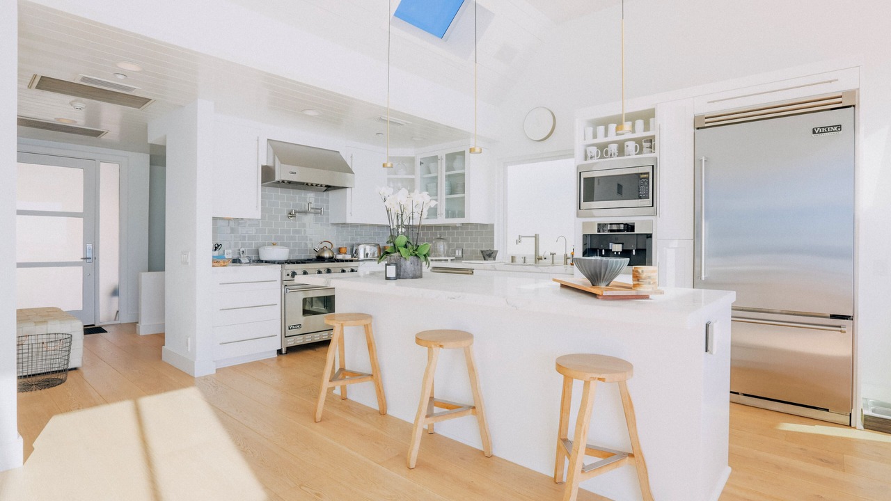 Photo of Kitchen in Central Malibu