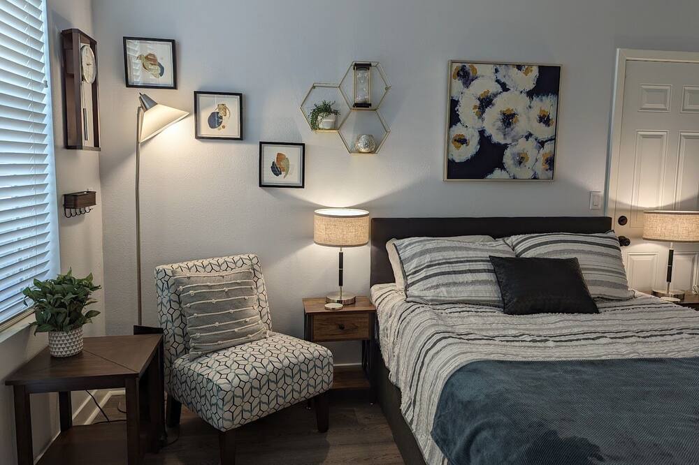 Photo of Bedroom in Santa Barbara