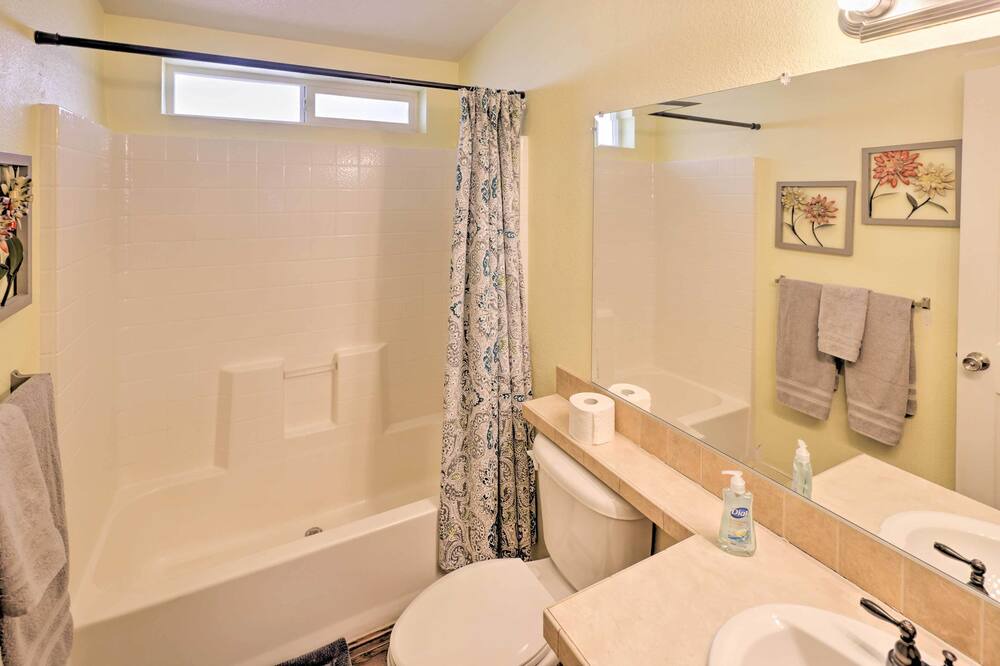 Photo of Bathroom in Cienega Springs
