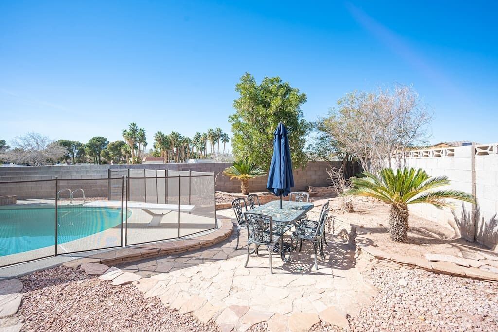 Photo of Outdoor in Green Valley North