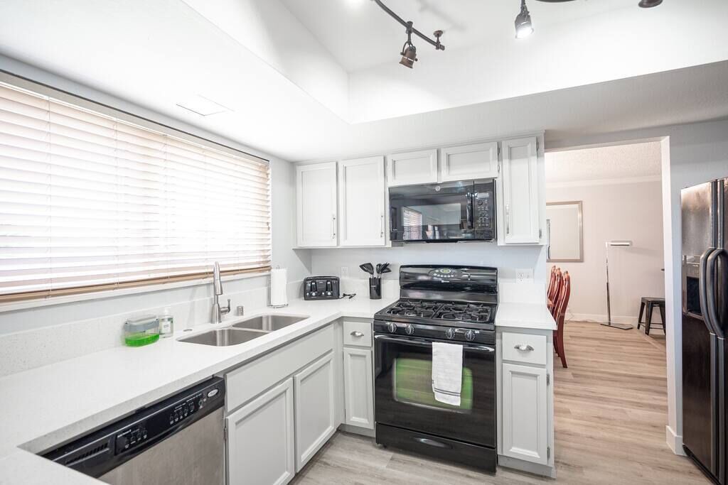 Photo of Kitchen in Green Valley North