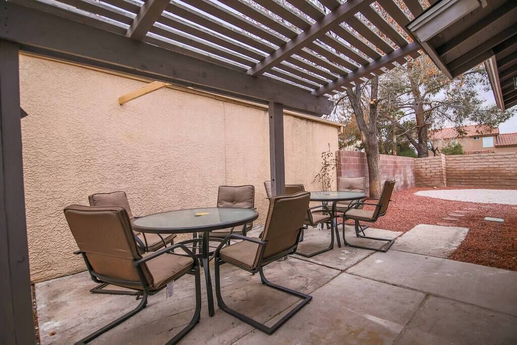 Photo of Outdoor in Spring Valley