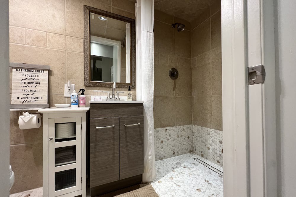 Photo of Bathroom in Palm Desert