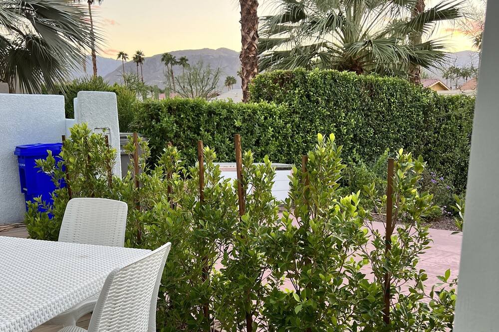 Photo of Patio Balcony in Palm Desert