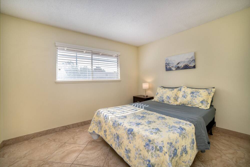 Photo of Bedroom in Rancho Oakey