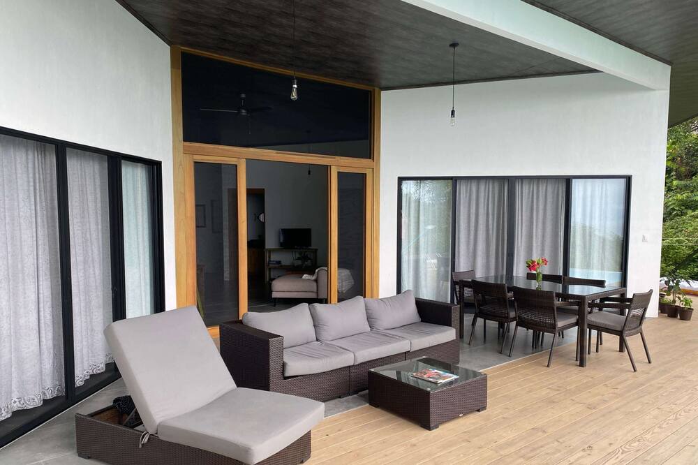 Photo of Patio Balcony in Ballena