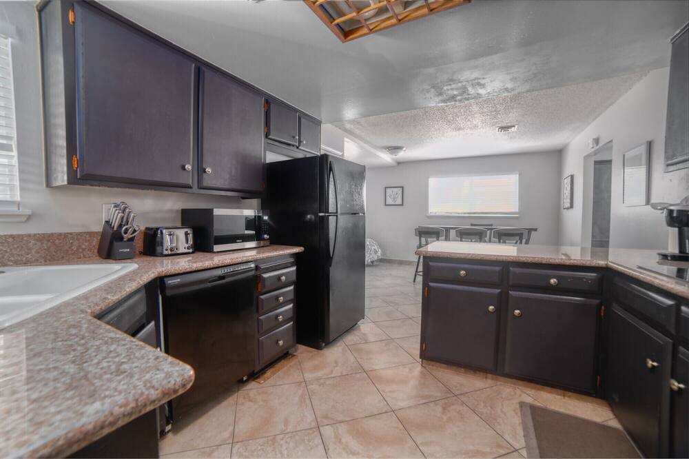 Photo of Kitchen in Rancho Oakey