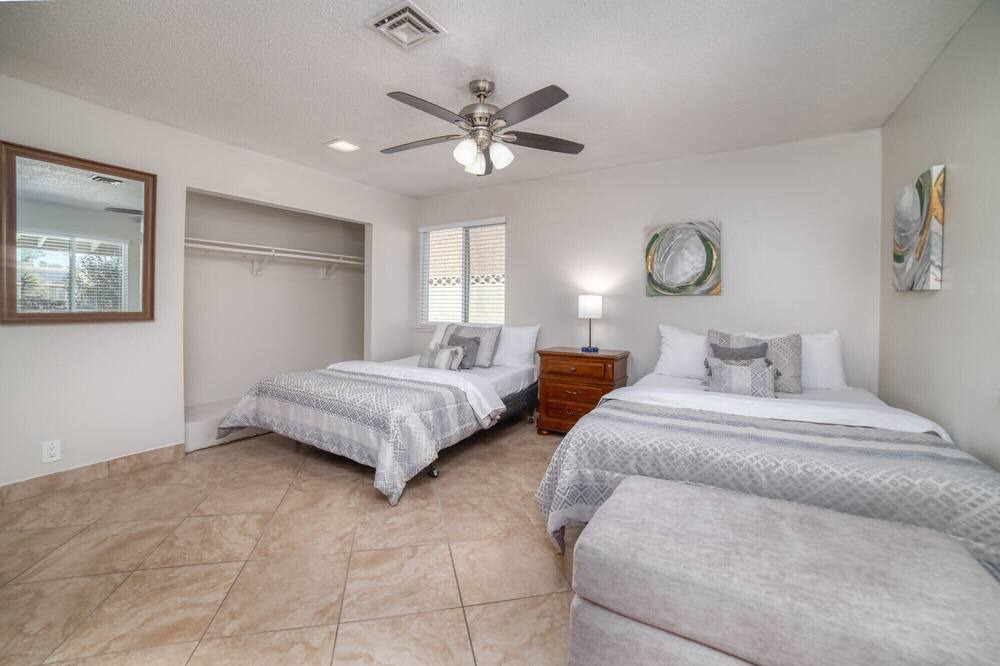 Photo of Bedroom in Rancho Oakey