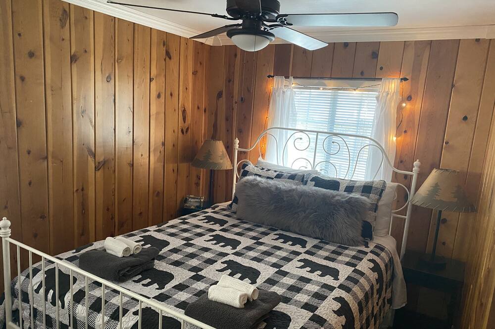 Photo of Bedroom in Sugarloaf
