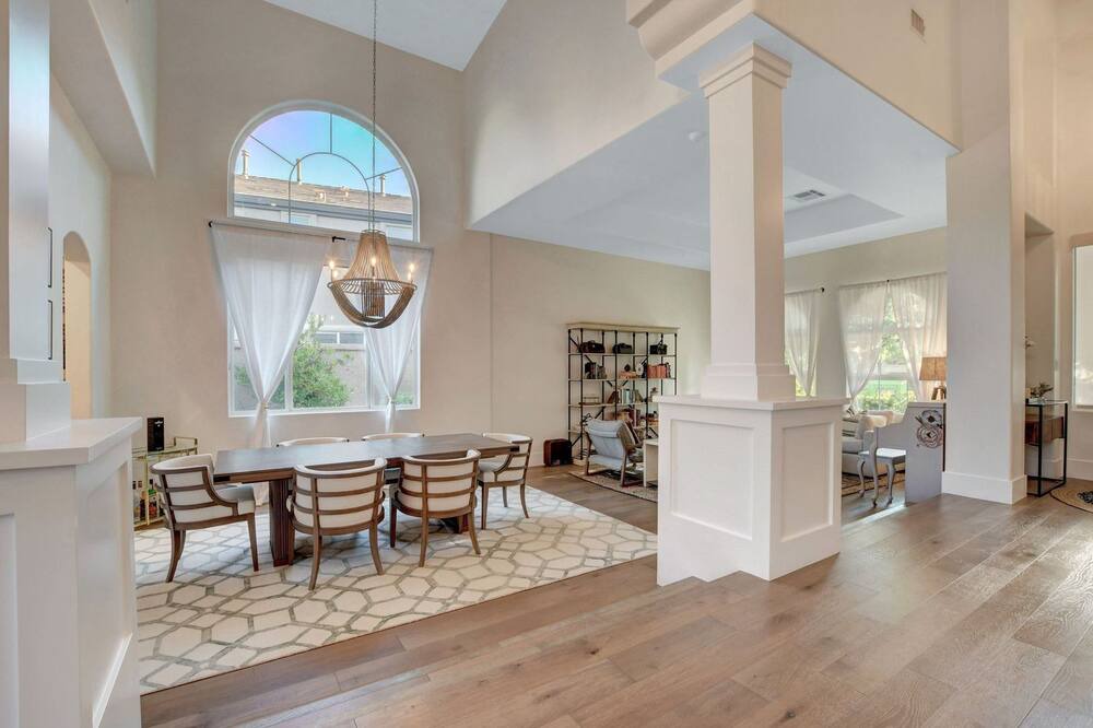 Photo of Kitchen in Queensridge