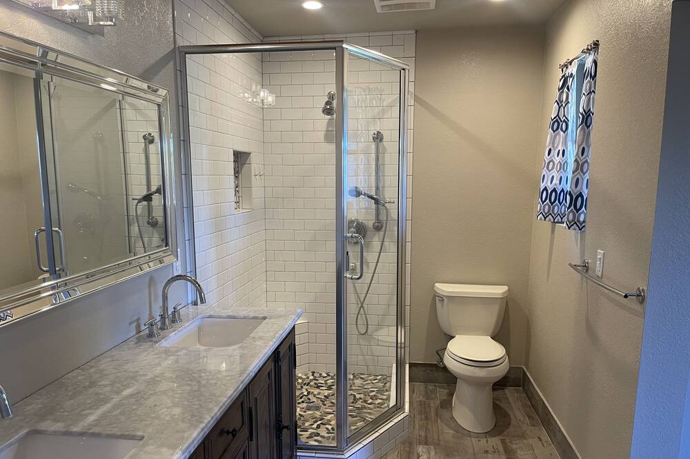 Photo of Bathroom in Wickenburg