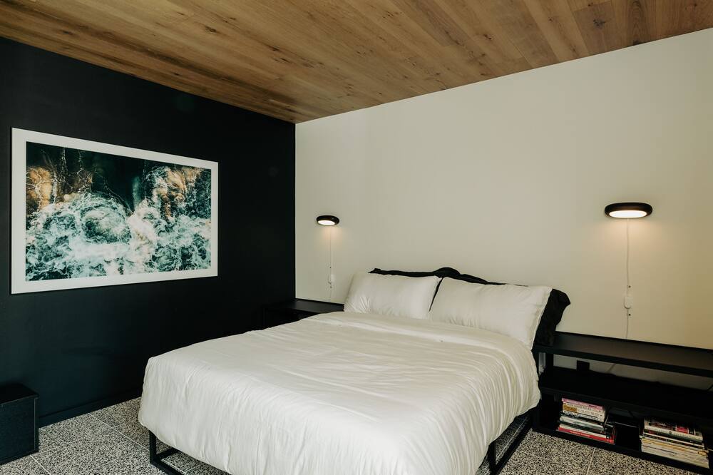 Photo of Bedroom in Sunrise Vista Chino