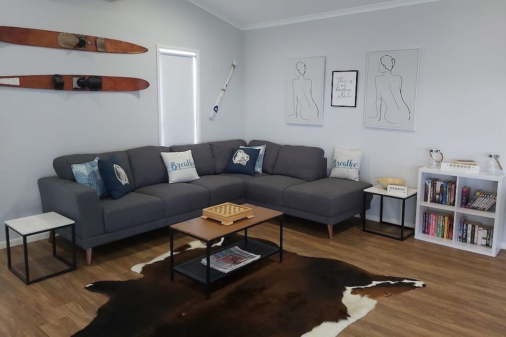 Photo of Livingroom in Hazeldean