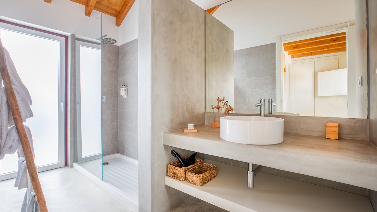 Photo of Bathroom in Sines