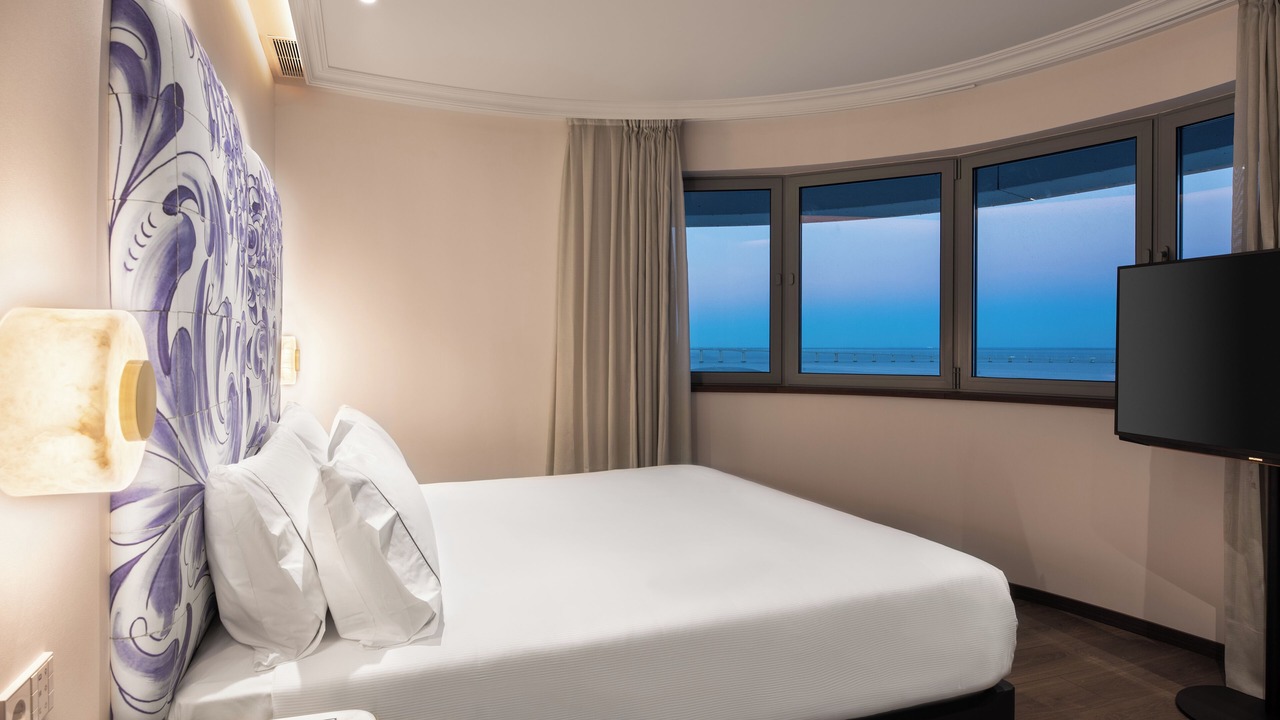 Photo of Bedroom in Parque das Nacoes