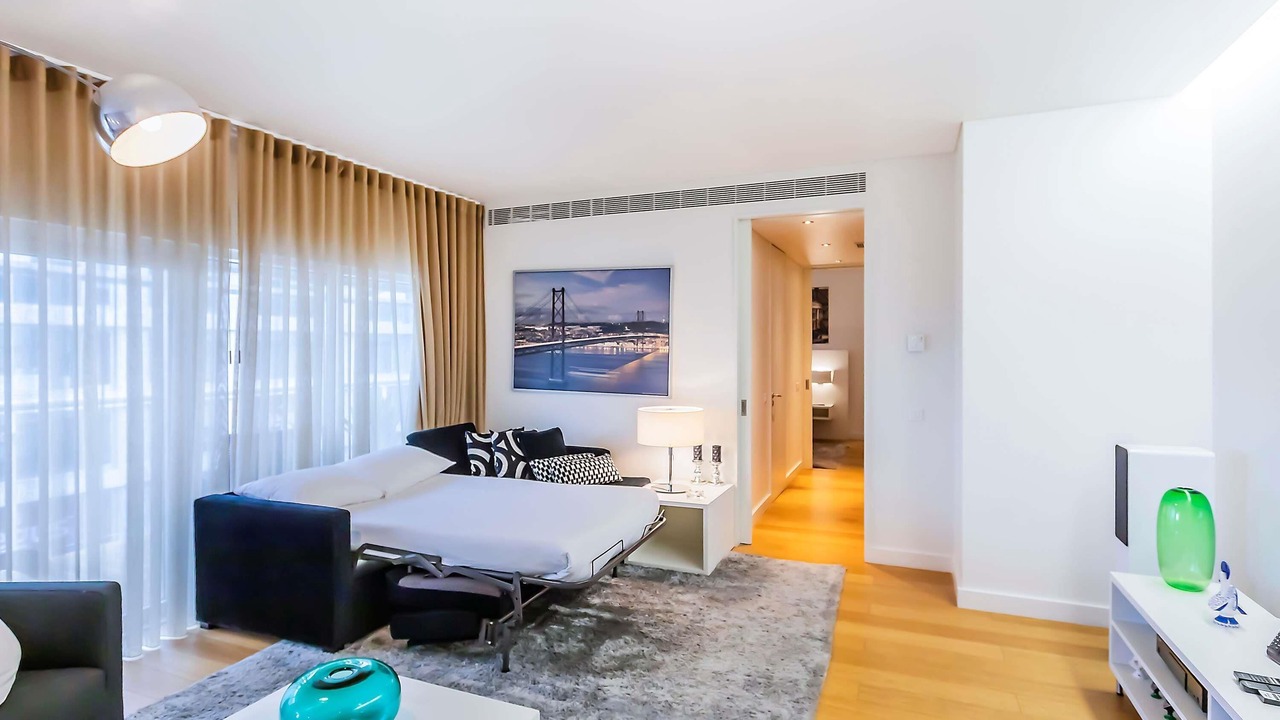 Photo of Bedroom in Parque das Nacoes
