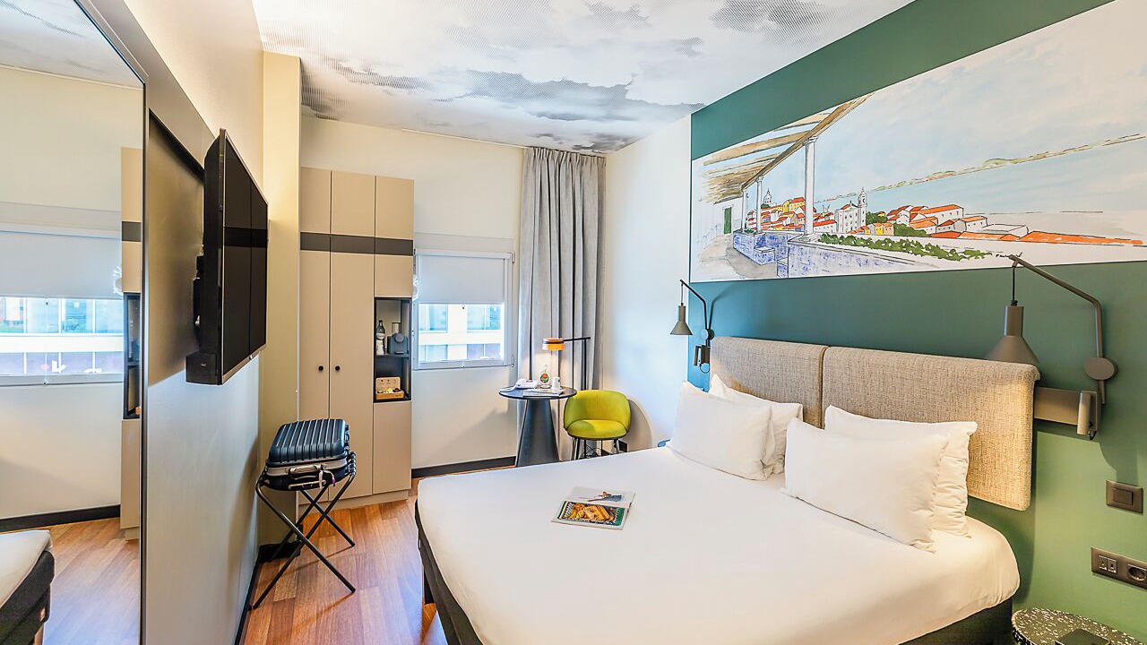 Photo of Bedroom in Parque das Nacoes