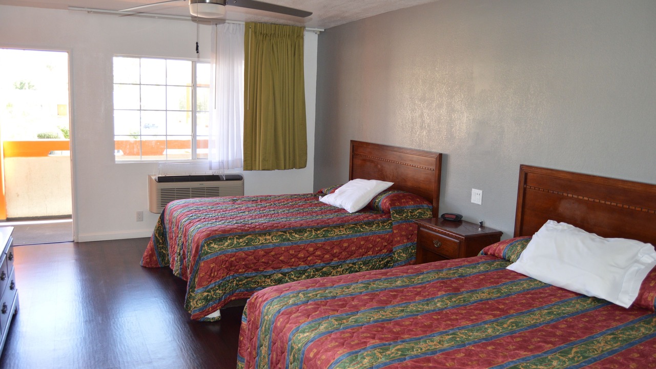 Photo of Bedroom in Tahquitz River Estates