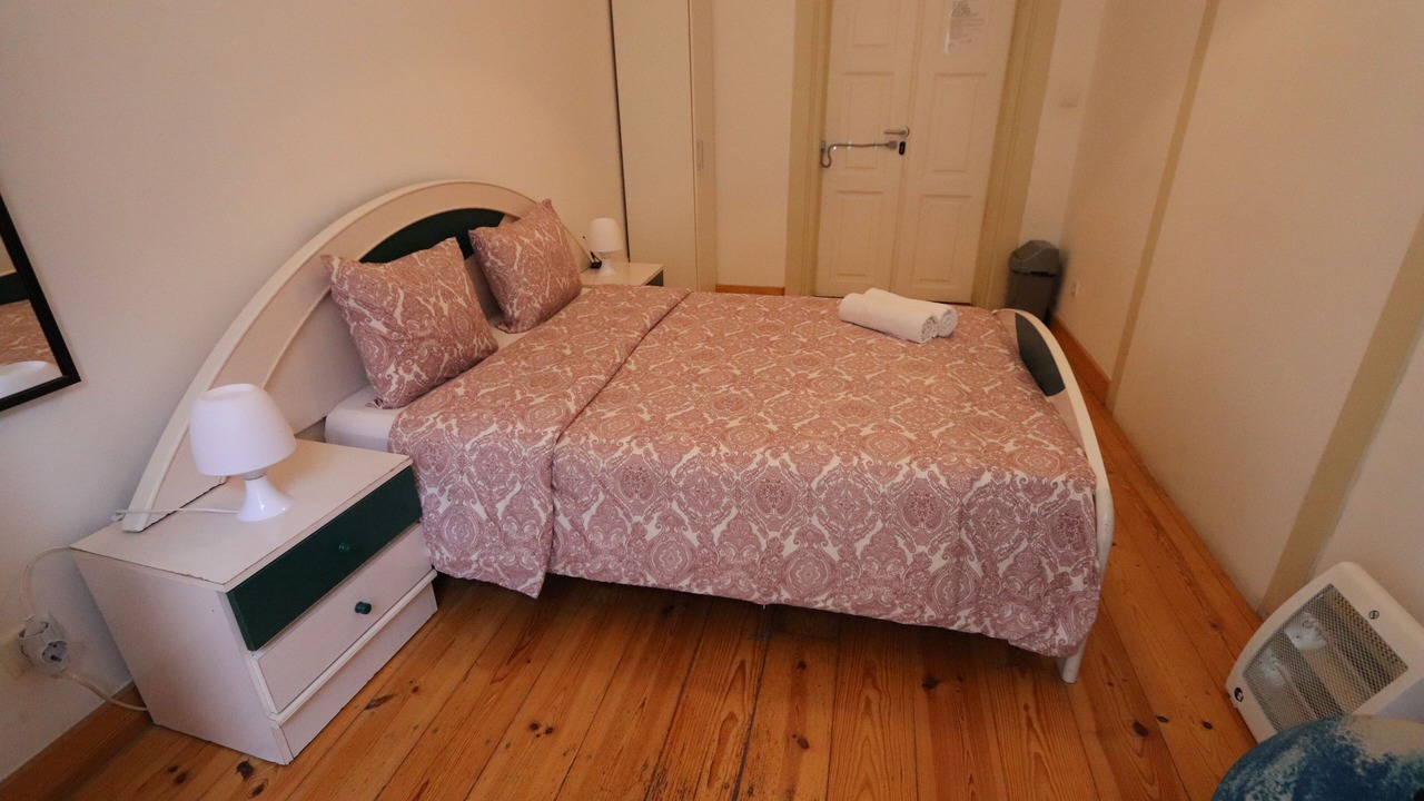 Photo of Bedroom in Baixa