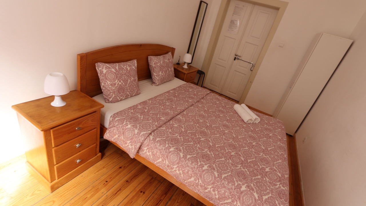 Photo of Bedroom in Baixa