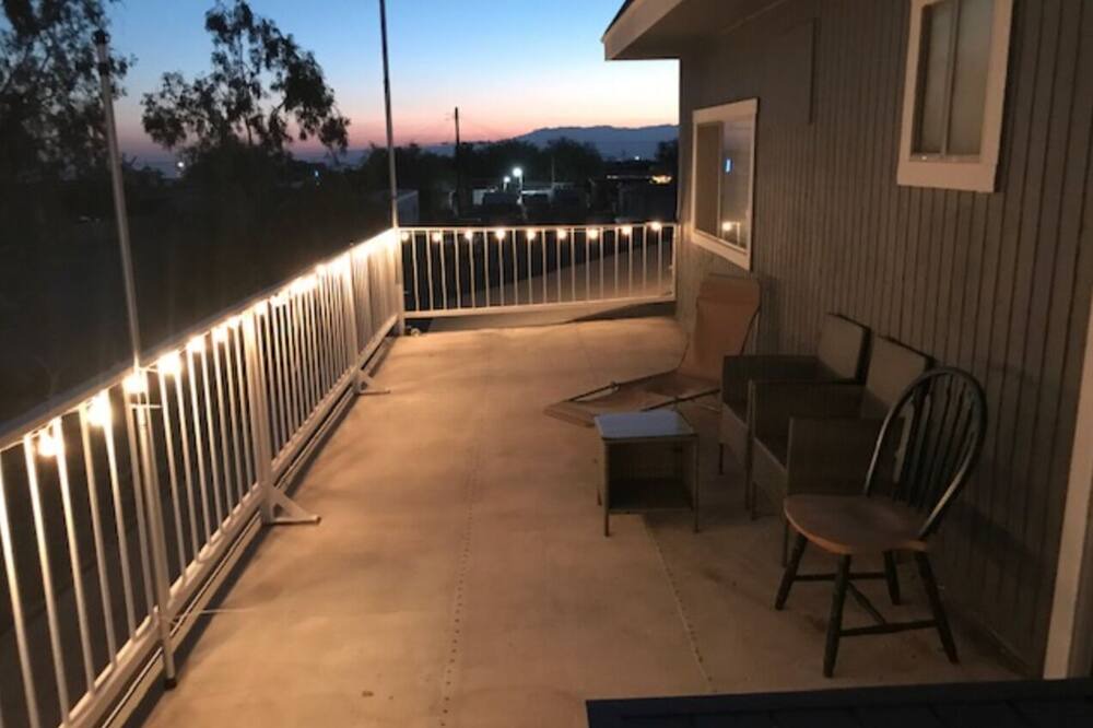 Photo of Patio Balcony in Bombay Beach