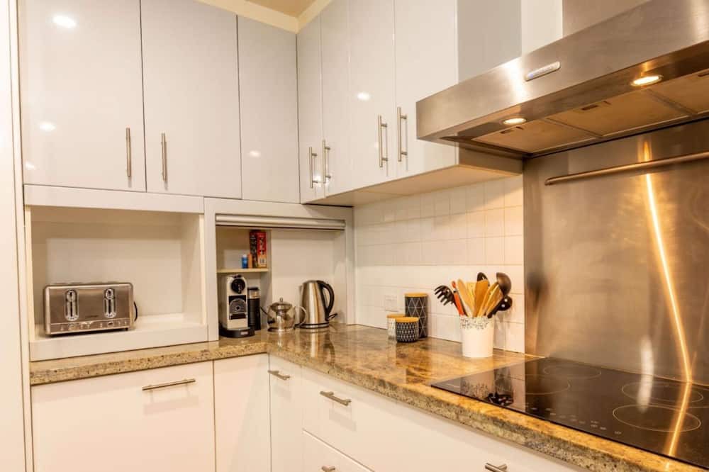 Photo of Kitchen in Sandstone Point