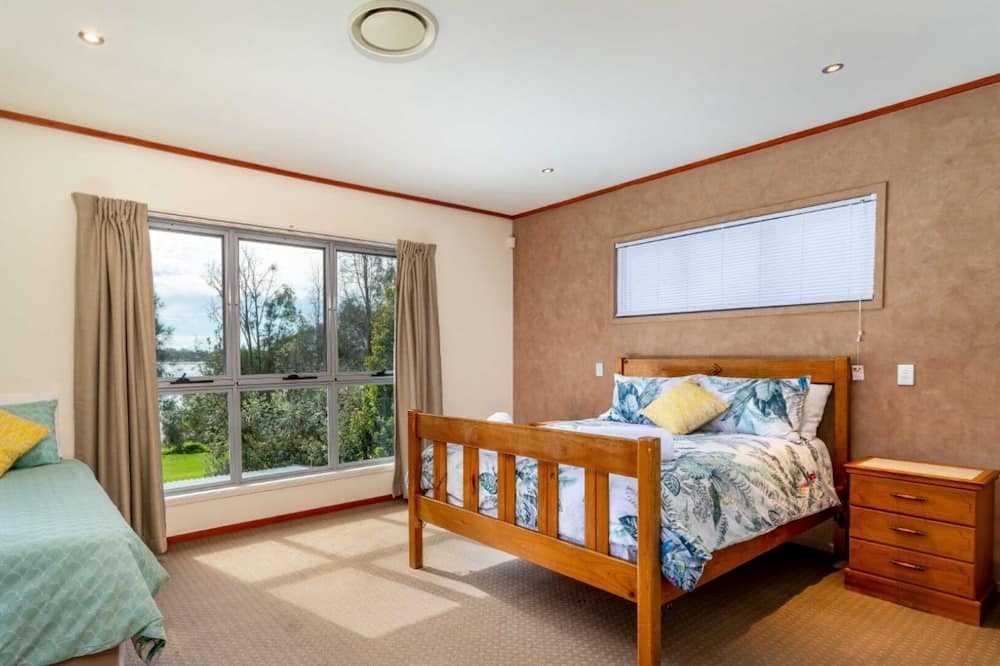 Photo of Bedroom in Sandstone Point