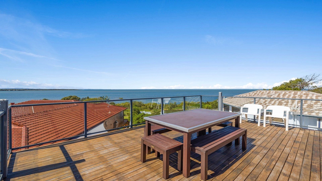 Photo of Outdoor in Sandstone Point