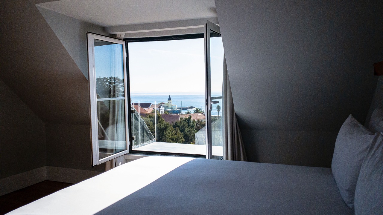 Photo of Bedroom in Estoril