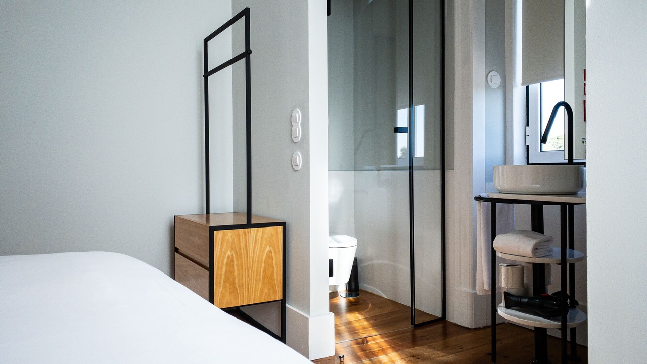 Photo of Bedroom in Estoril