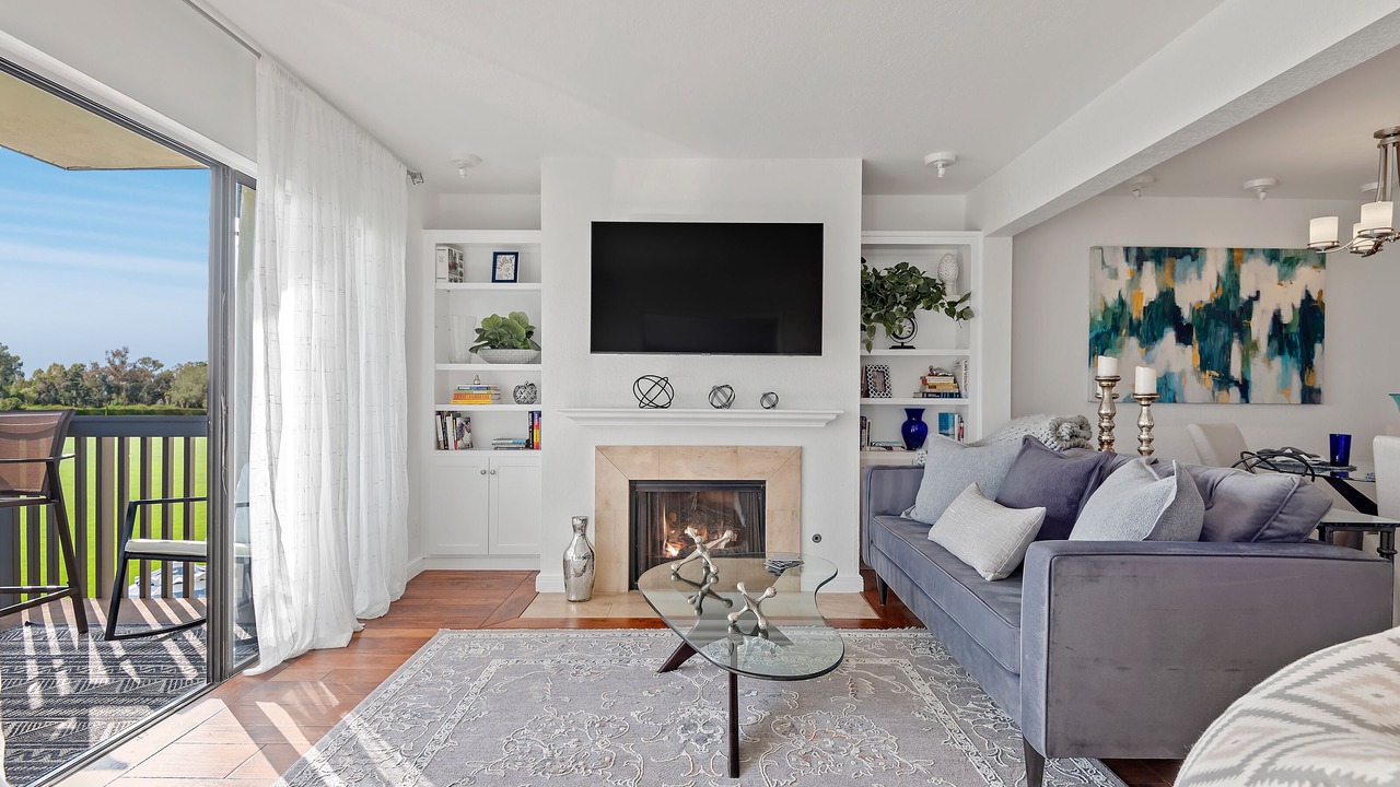 Photo of Livingroom in Toro Canyon