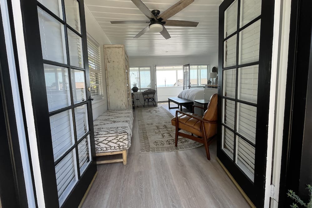 Photo of Bedroom in Summerland