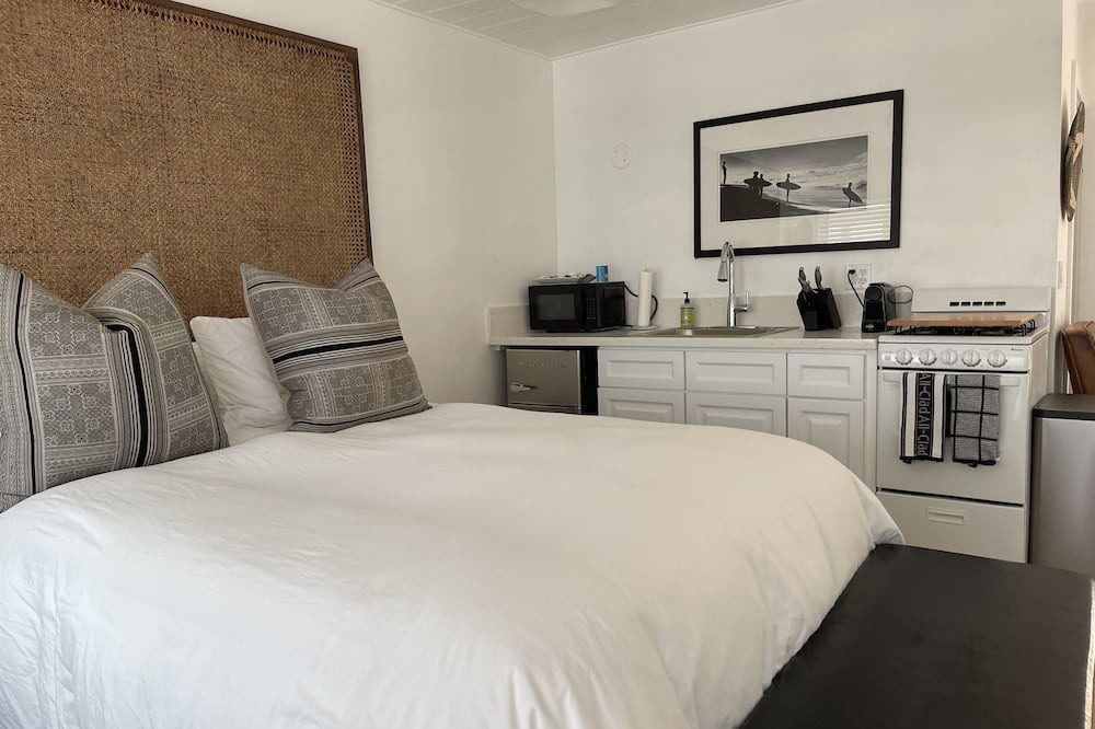 Photo of Bedroom in Summerland