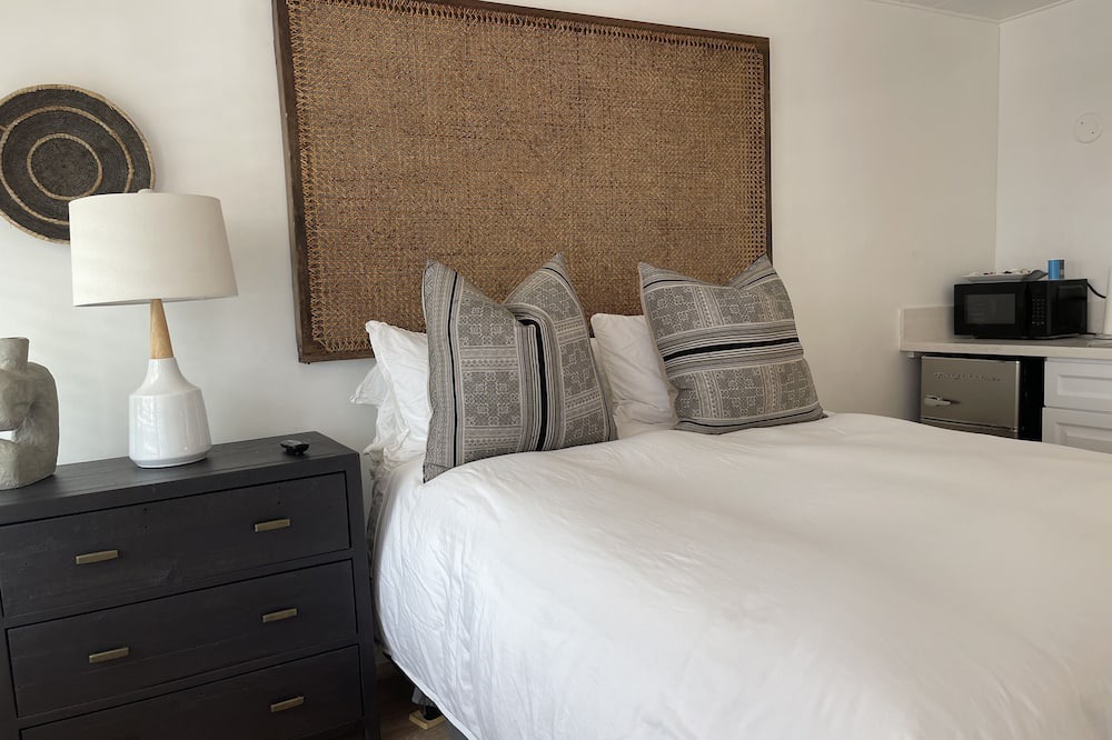 Photo of Bedroom in Summerland
