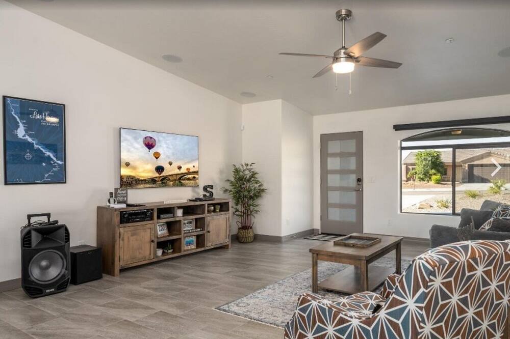 Photo of Livingroom in Lake Havasu City