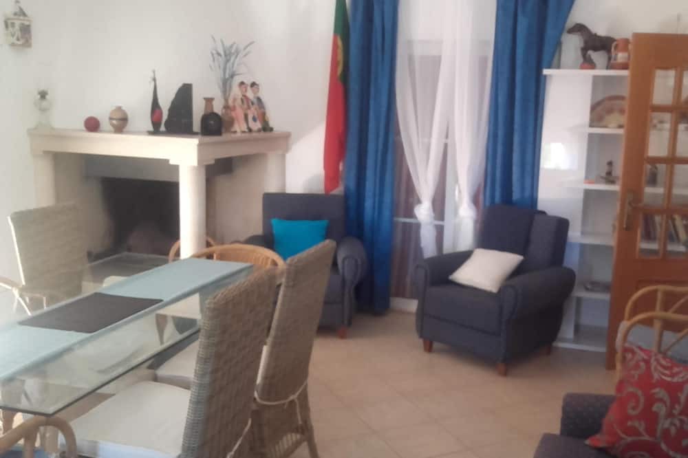 Photo of Livingroom in Lagos