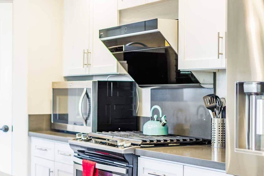 Photo of Kitchen in Glendora