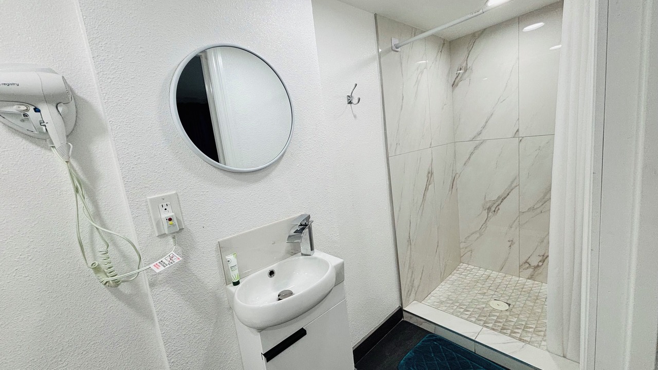 Photo of Bathroom in Sunrise Manor