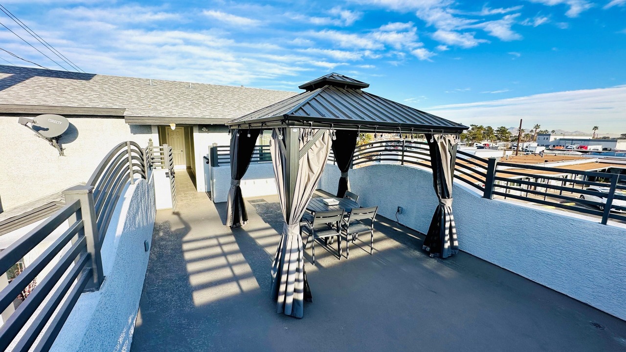 Photo of Outdoor in Sunrise Manor