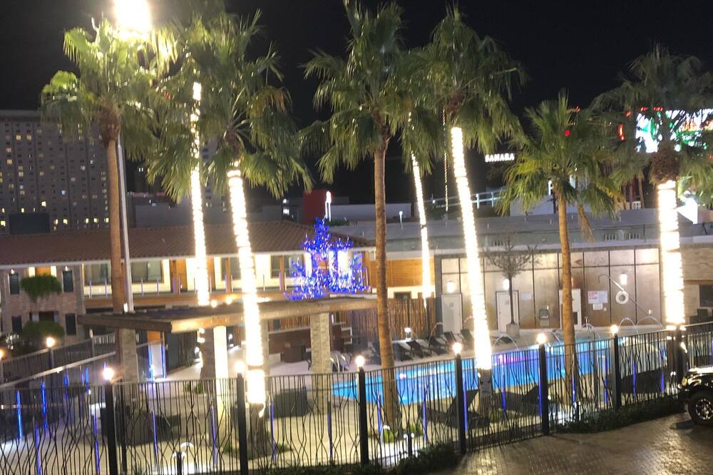 Photo of Outdoor in Gateway District