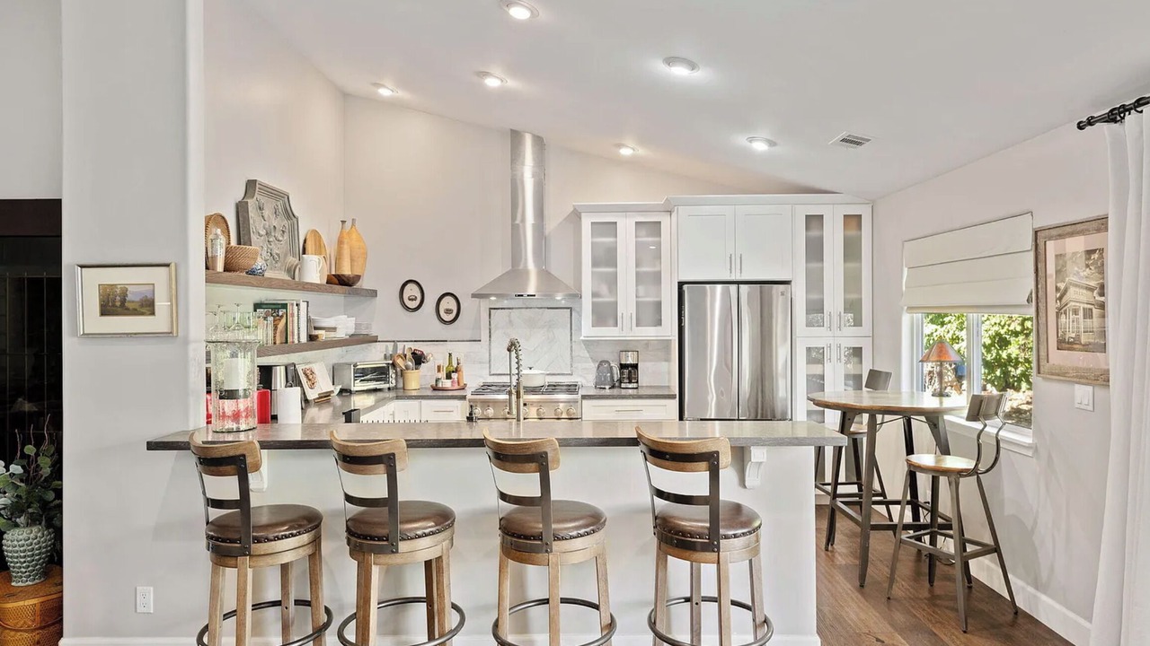Photo of Kitchen in Los Alamos