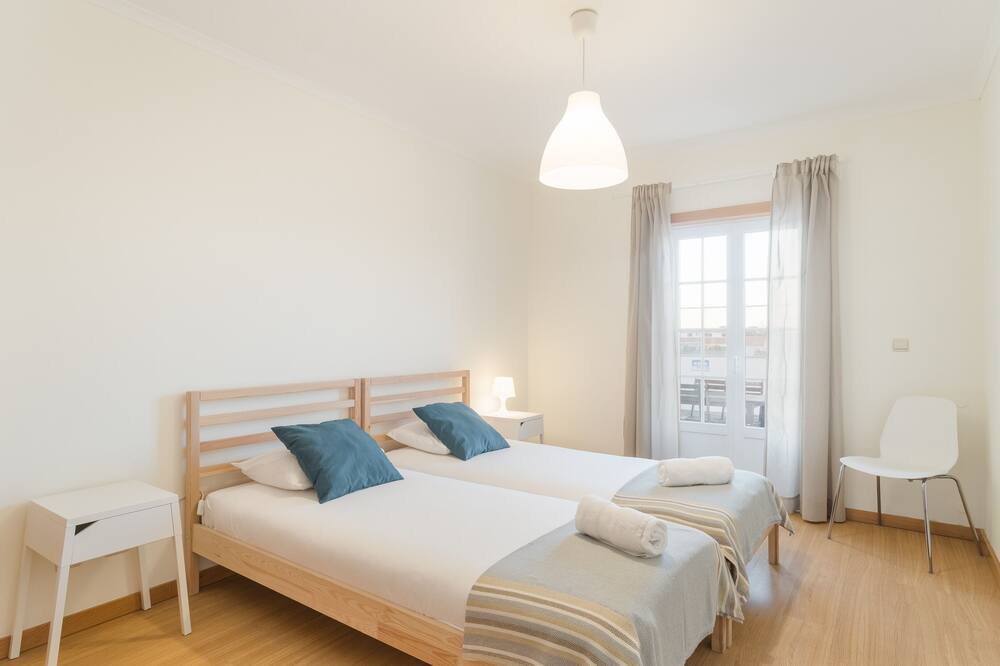 Photo of Bedroom in Azoia
