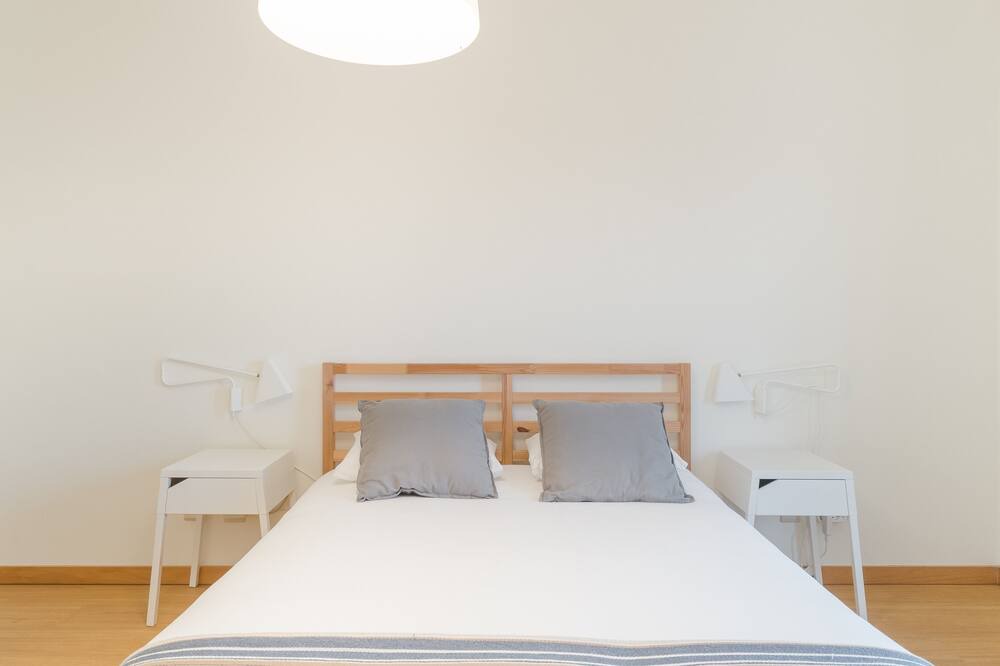 Photo of Bedroom in Azoia