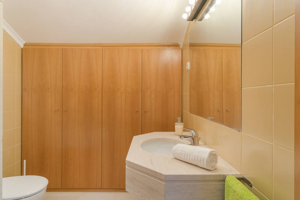 Photo of Bathroom in Castelo