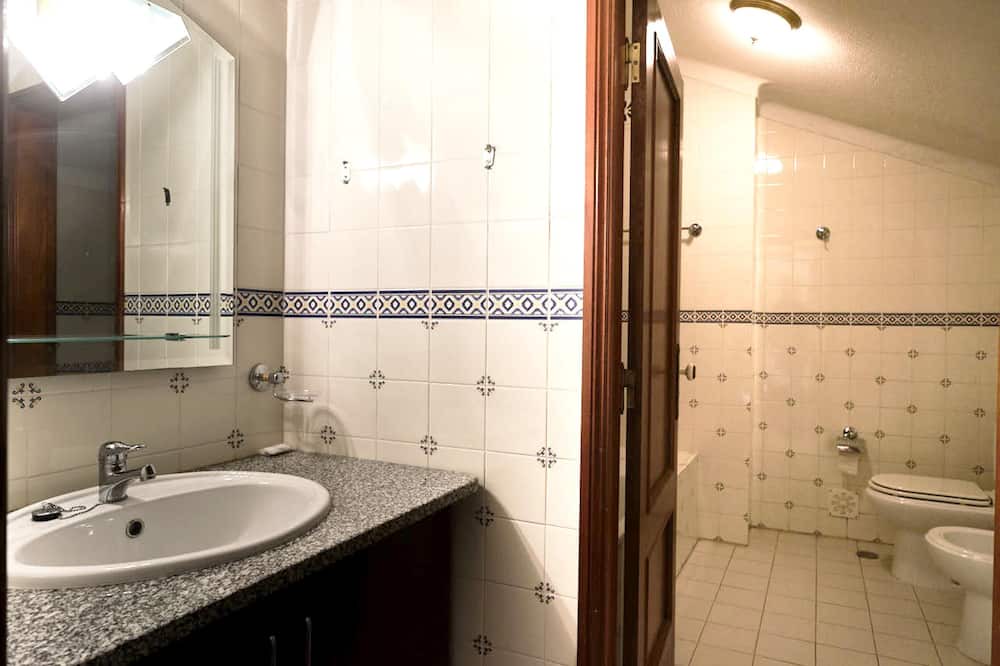 Photo of Bathroom in Vila Ruiva