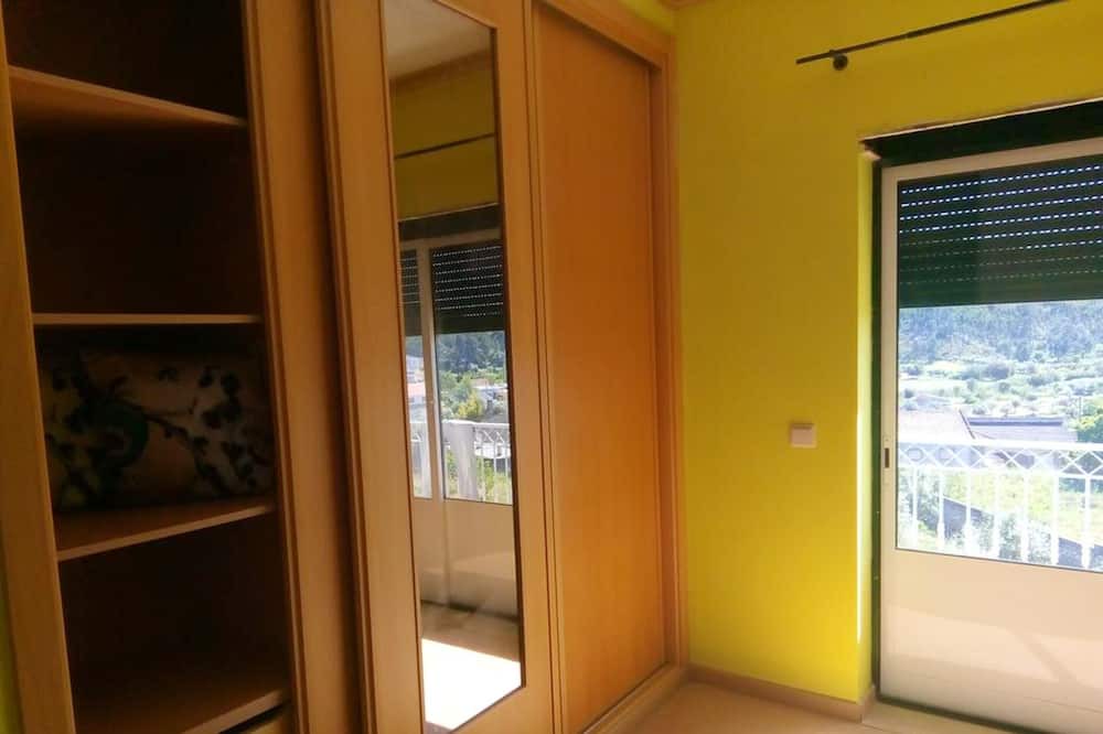 Photo of Bedroom in Ourem