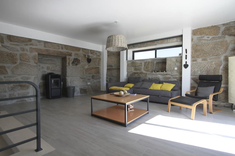 Photo of Livingroom in Gouveia